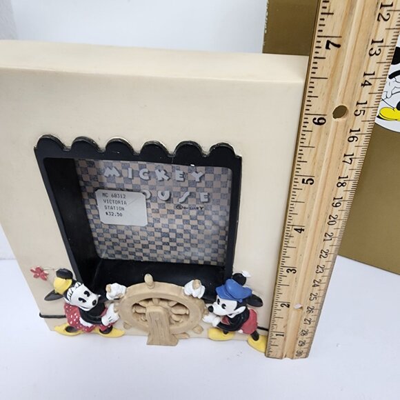 Vintage Disney Mickey Minnie Steamboat Resin Photo Frame Charpente 6.5x5.25in - Picture 6 of 8